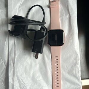 Fitbit pink Versa 2